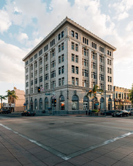 Fototapeta na wymiar Historic building in downtown Santa Ana, California