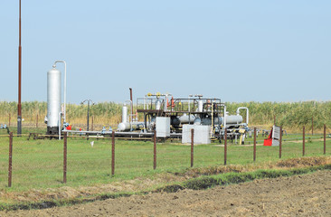 Equipment for oil separation