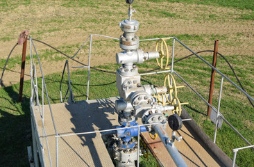 The equipment and technologies on oil fields. Oil well