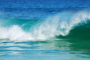 Breaking waves with beautiful splash