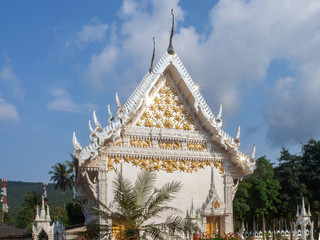 Obraz premium Chinese temple on the island of Koh Phangan.Thailand.
