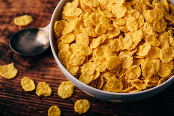 White bowl of corn flakes