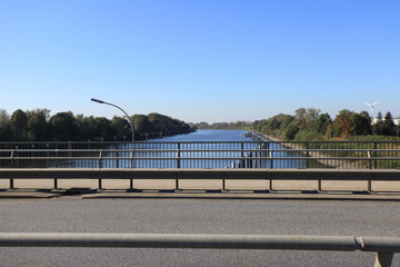 Schleuse Geesthacht, Staustufe Geesthacht