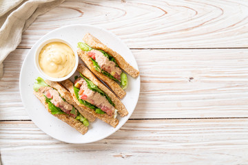 Homemade Tuna Sandwich