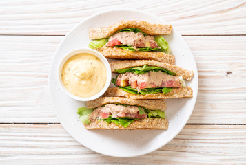 Homemade Tuna Sandwich