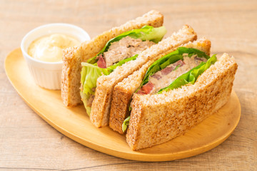 Homemade Tuna Sandwich