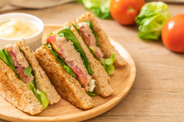Homemade Tuna Sandwich