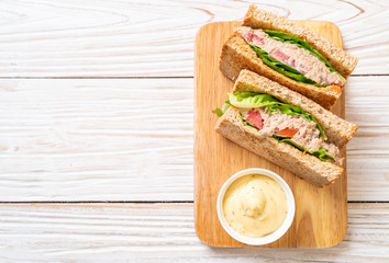 Homemade Tuna Sandwich