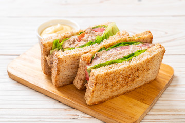 Homemade Tuna Sandwich