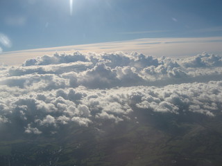 Naklejka na ściany i meble 飛行機から見た雲