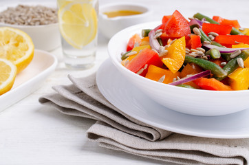 Vegetable salad with beans