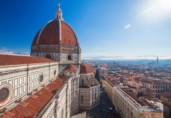 Selbstklebende Fototapeten Blick auf die Kathedrale Santa Maria del Fiore in Florenz, Italien © Alexander Ozerov