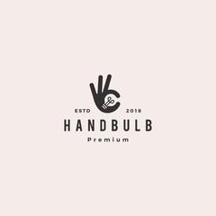 Obraz premium ok hand gesture bulb idea logo vector icon illustration