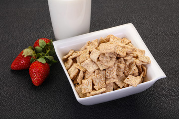 Wheat flakes for breakfast