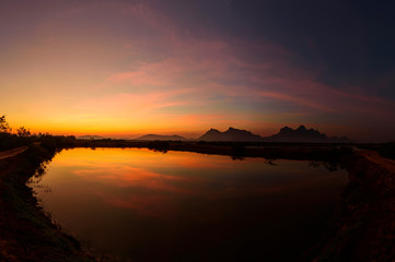 Fototapeta na wymiar Sunrise at the lake / lake view in sunrise time