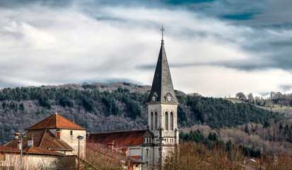 Fototapeta na wymiar Clocher de l'église de Poncin, Ain, France