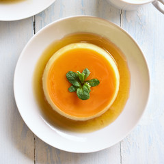 Caramel custard pudding