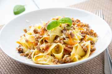 Pappardella al ragu bianco, cucina italiana
