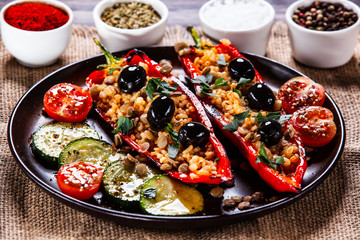 Pepper stuffed with groats and vegetables
