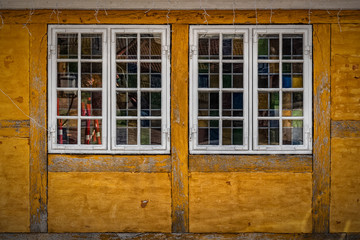 Fototapeta na wymiar Old Style House Windows