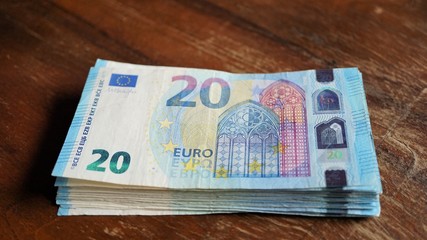 20 Euro Geldschein Stapel, zwanzig Euro Banknote