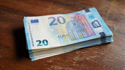 20 Euro Geldschein Stapel, zwanzig Euro Banknote