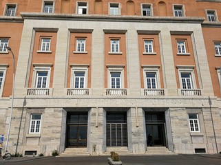 Obraz premium Napoli - Centro Congressi in via Partenope