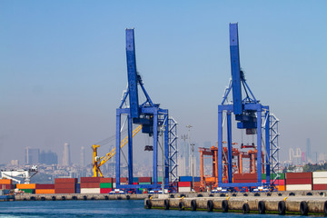 Obraz premium Blue Port Cranes