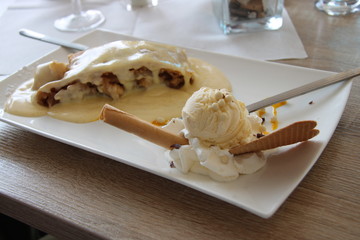 Apfelstrudel