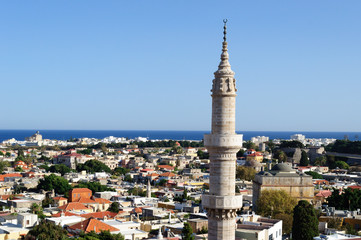 Fototapeta na wymiar The Minaret Of The Mosque Of Suleiman The Magnificent, Greece.