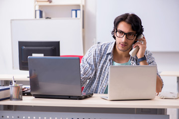 It specialist working in the office 