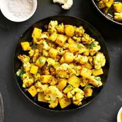 Indian style cauliflower with potatoes