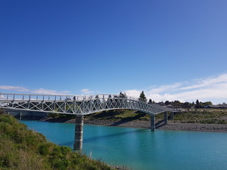 Fototapeta na wymiar pure blue water under bridge