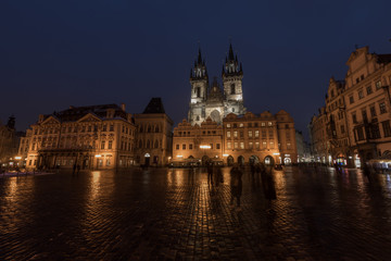 Fototapeta na wymiar Old town square and medieval astronomical clock in Prague