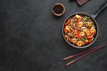Stir fried shrimp soba