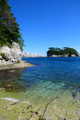 浄土ヶ浜。三陸復興国立公園の景勝地。宮古　岩手　日本。９月下旬。