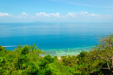 Fototapeta na wymiar vista bella spiaggia tailandia