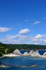 浄土ヶ浜。三陸復興国立公園の観光名所。宮古　岩手　日本。９月下旬。