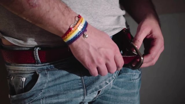 the guy is gay fastens a