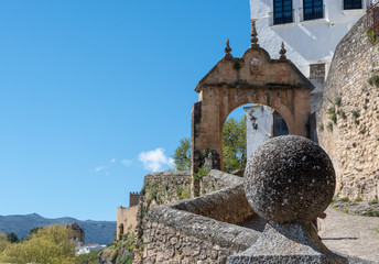 Porte de Philippe V - Village de Ronda - monuments