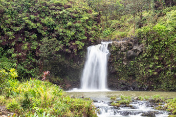 Fototapeta premium Waterfall at Puaa Kaa State Park