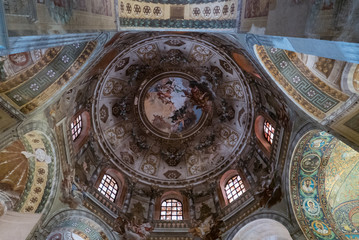 Fototapeta na wymiar Mosaics in the Basilica of San Vitale in Ravenna