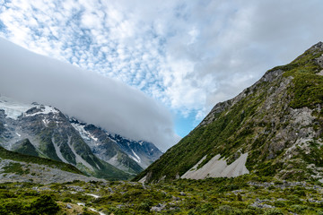 マウントクック国立公園のフッカーバレートラック
