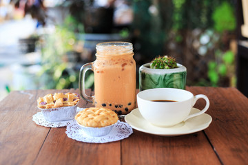 Coffee Ice Bubble Tea and Pie