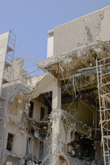ビル解体工事現場