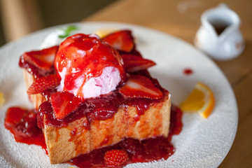 honey toasts with strawberry, vanilla  ice-cream dessert