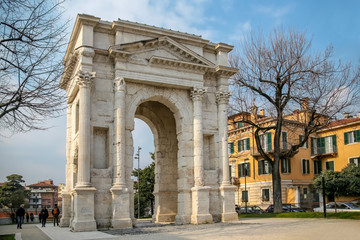 Fototapeta na wymiar Arco dei Gavi