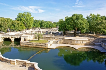 Les jardins de la fontaine Mîmes