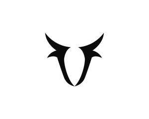 Bull head logo vector icon illustration design 
