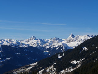 Fototapeta na wymiar Alpenpanorama Kristberg